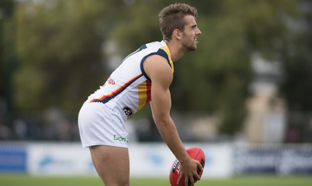 Jordan Gallucci SANFL set shot 620.jpg